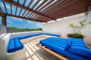Mamitas Beach Penthouse with Private Rooftop and stunning vistas